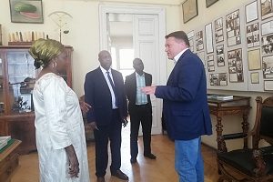 II Саммит и форум “Россия-Африка: визит в ВИР делегации Гамбии